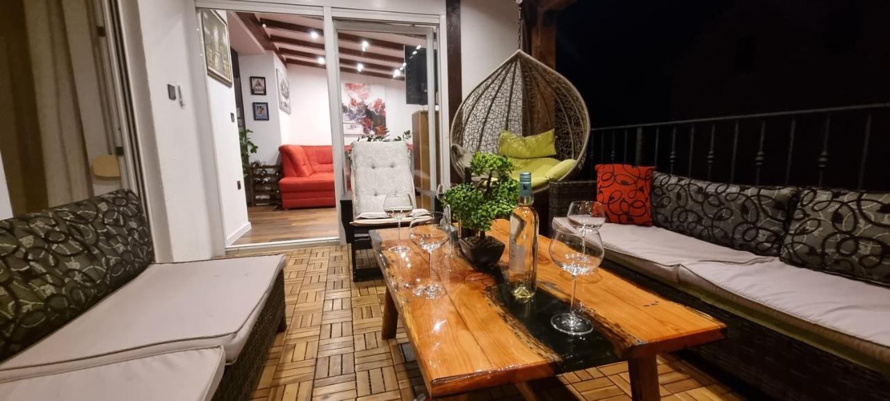Luxurious Three Bedrooms Apartment With Two Terraces Kastela Luaran gambar
