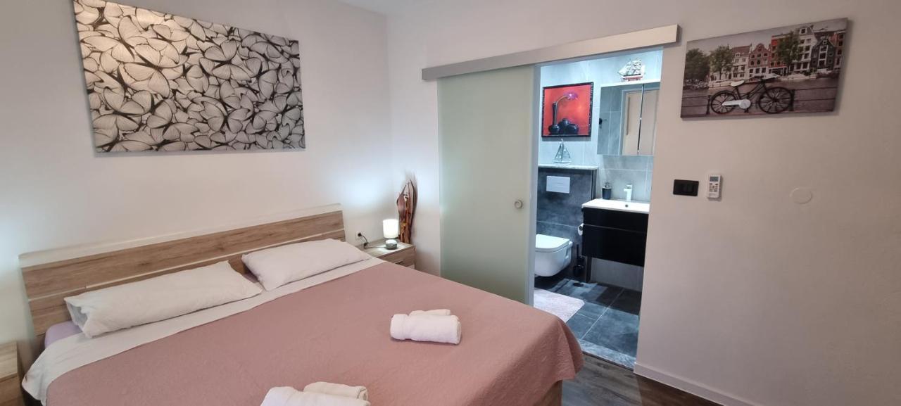 Luxurious Three Bedrooms Apartment With Two Terraces Kastela Luaran gambar